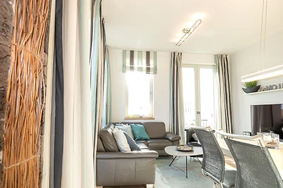 FIRST Waterkantsuite