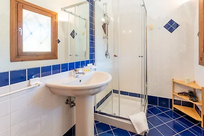 Palau Green Village 4 people