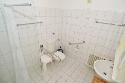 Strandhuus, Steinwarder 33, EG