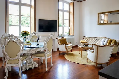 Dom-Apartment im Herrenhaus