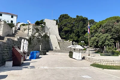 Appartamento Vacanza con famiglia Supetarska Draga