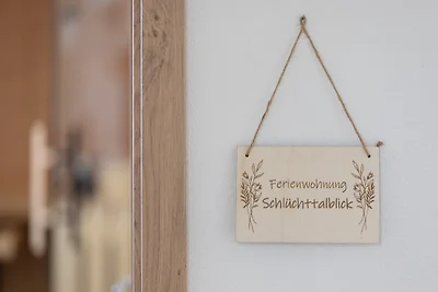 Ferienwohnung "Schlüchttalblick"