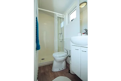 Haus 8