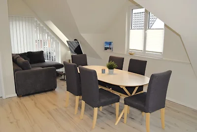 Meister, Ramona und Nils: "Haus