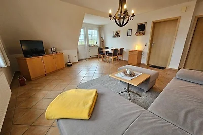 Ostseekoje im Haus zwischen den