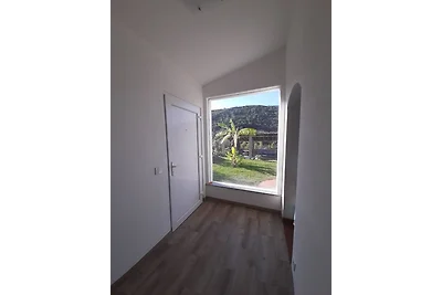 Casa Vale Vinagre 8P with pool in a