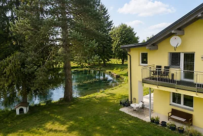 Haus mit Fischteich – Natururlaub