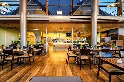 Nurdachhaus in Damp an der Ostsee