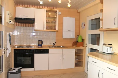 Geräumiger Bungalow im Ostseebad