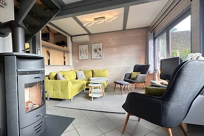 Natur pur mit Seeblick - Ferienhaus