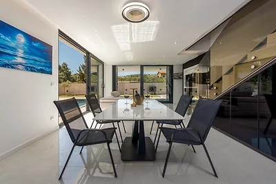 Villa Weiss 1