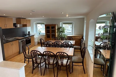 Grosse Wohnung am See / Allgäu /