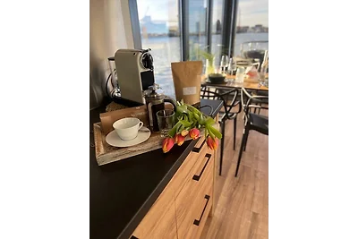 Traum-Hausboot "Mountainstreet 29"