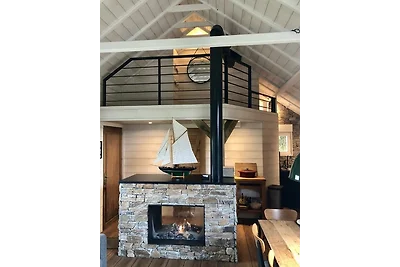 Sandpiper Cottage by the Sea