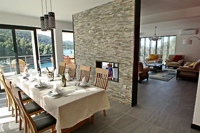 Villa Anastasia, Special one,am