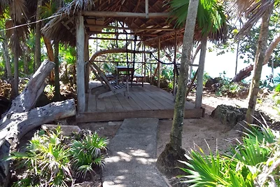 CASA YAN-INOLVIS. MAGUANA BEACH