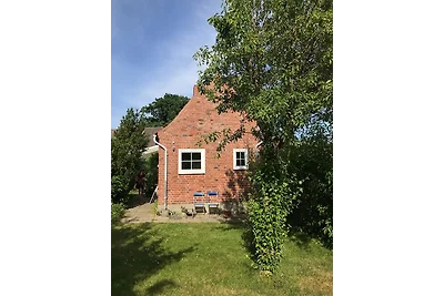 Schönes Ferienhaus mit Garten &