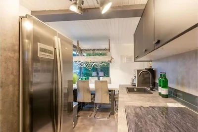 Lichtdurchflutetes Traumhaus 800