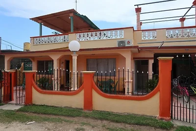 Hostal Iliana y Eduardo Appartement