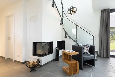 Irish Cottage Condor