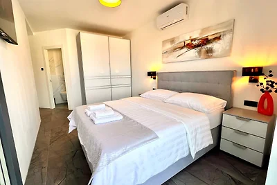 Lux apartment Escada