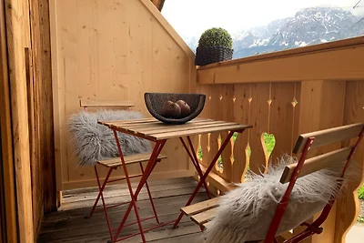 Apart Hansler "das Liara" mit