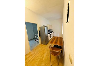 Studio für 4 Personen