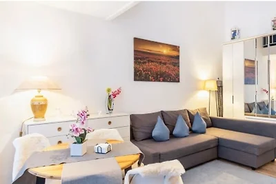 Nahe Airport Berlin Maisonette