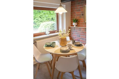 Ferienwohnung "Opas Reetdachkate"