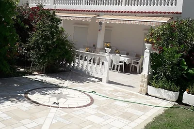 Apartment Daisy- excellent location