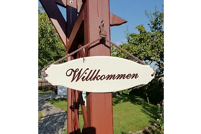 Kleiner Bungalow im Grünen