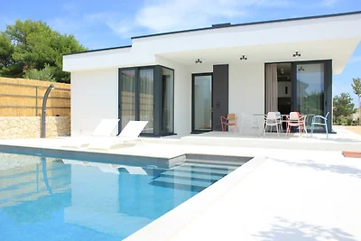 Villa Sunny Garden