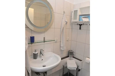 Fewo 91 WHG B 19 in Burhave