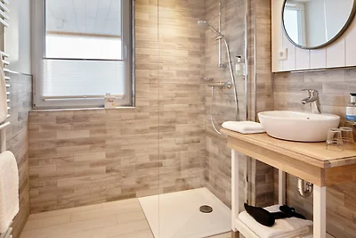 Ocean Two Bedroom mit Badewanne