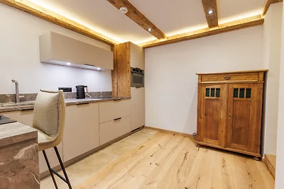 Apartment 6 - Reh