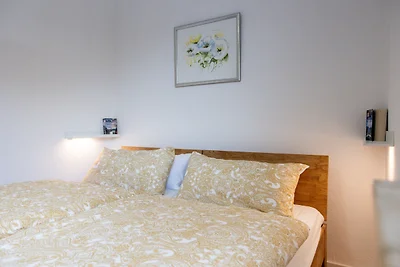 Ferienwohnung mit Kamin am Waldrand
