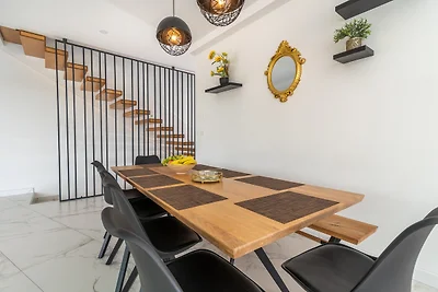 VillaLux2022 mit Pool beheizt