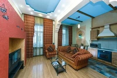 One bedroom. Luxe. 5a Baseina str.