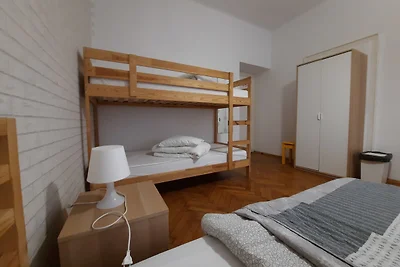 Family room for 5 guests (Cracow