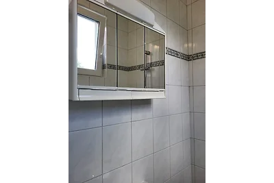 Ferienwohnung mit Pool, Wlan direkt