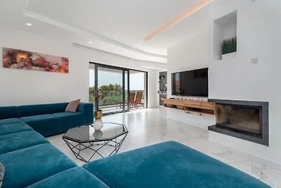 VillaLux2022 mit Pool beheizt