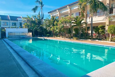 Komplettes Haus mit Poolnutzung