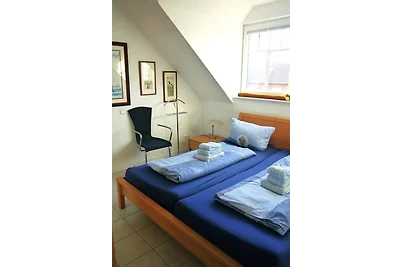 An Bord im Strandtuun