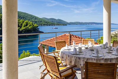 Villa Anastasia, Special one,am