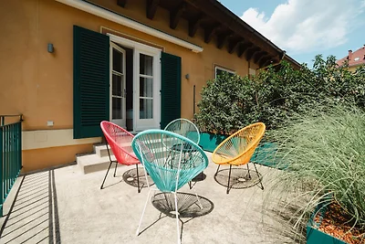 Golden Flat by GrazRentals