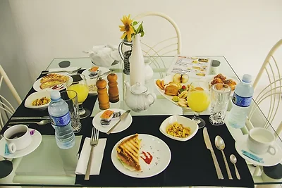 HOSTAL AVENIDA CRUCERO Appartement