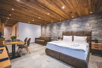 Alpine Essence Luxury Apartment in