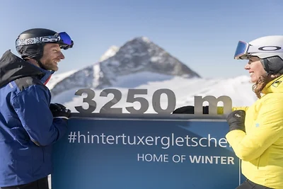 Einzelzimmer (single room)