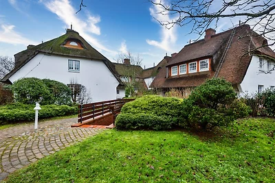 Kuschelnest unter Reet mit Pool und