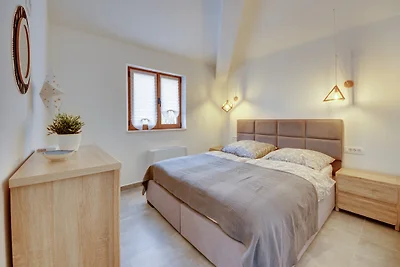 Sutorman 2 (Villa D&B)